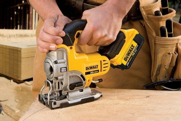 How to buy best jigsaw