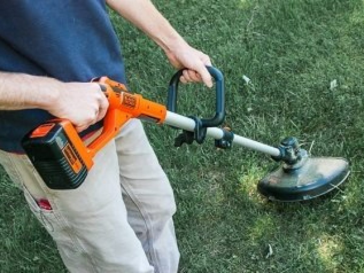 Battery Operated Weed Eater >> 7 Best Battery Powered Weed Eaters Reviews Buying Guide Battery Operated Weed Eater >> 7 Best Battery Powered Weed Eaters Reviews Buying Guide