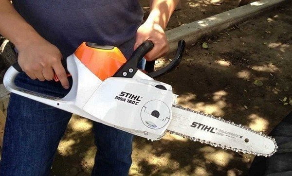 Cordless Electric Chainsaw Cordless Electric Chainsaw