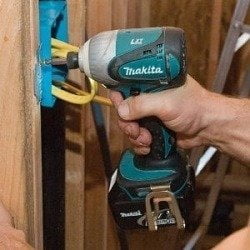 18V/20V Impact Driver 18V/20V Impact Driver
